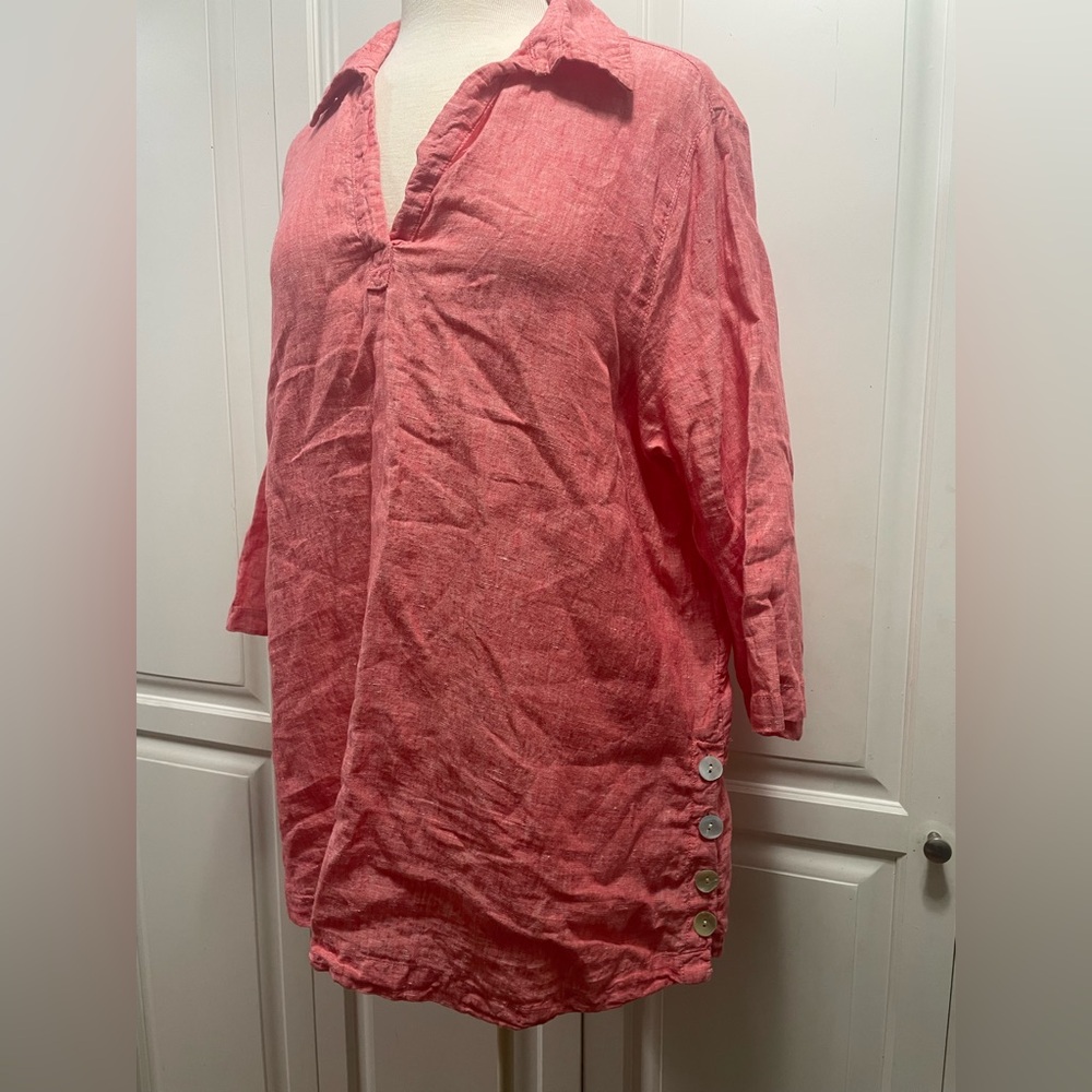 Soft Red Linen Tunic - Picture 3 of 6